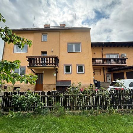 Penzion U Dusku Karlsbad Buitenkant foto